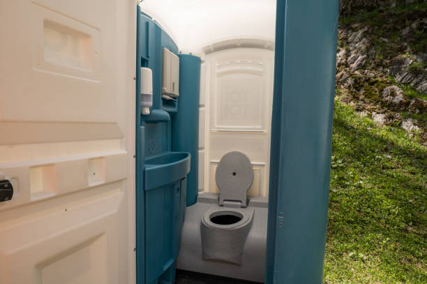 Best Portable restroom trailer rental  in Ddanelle, AR